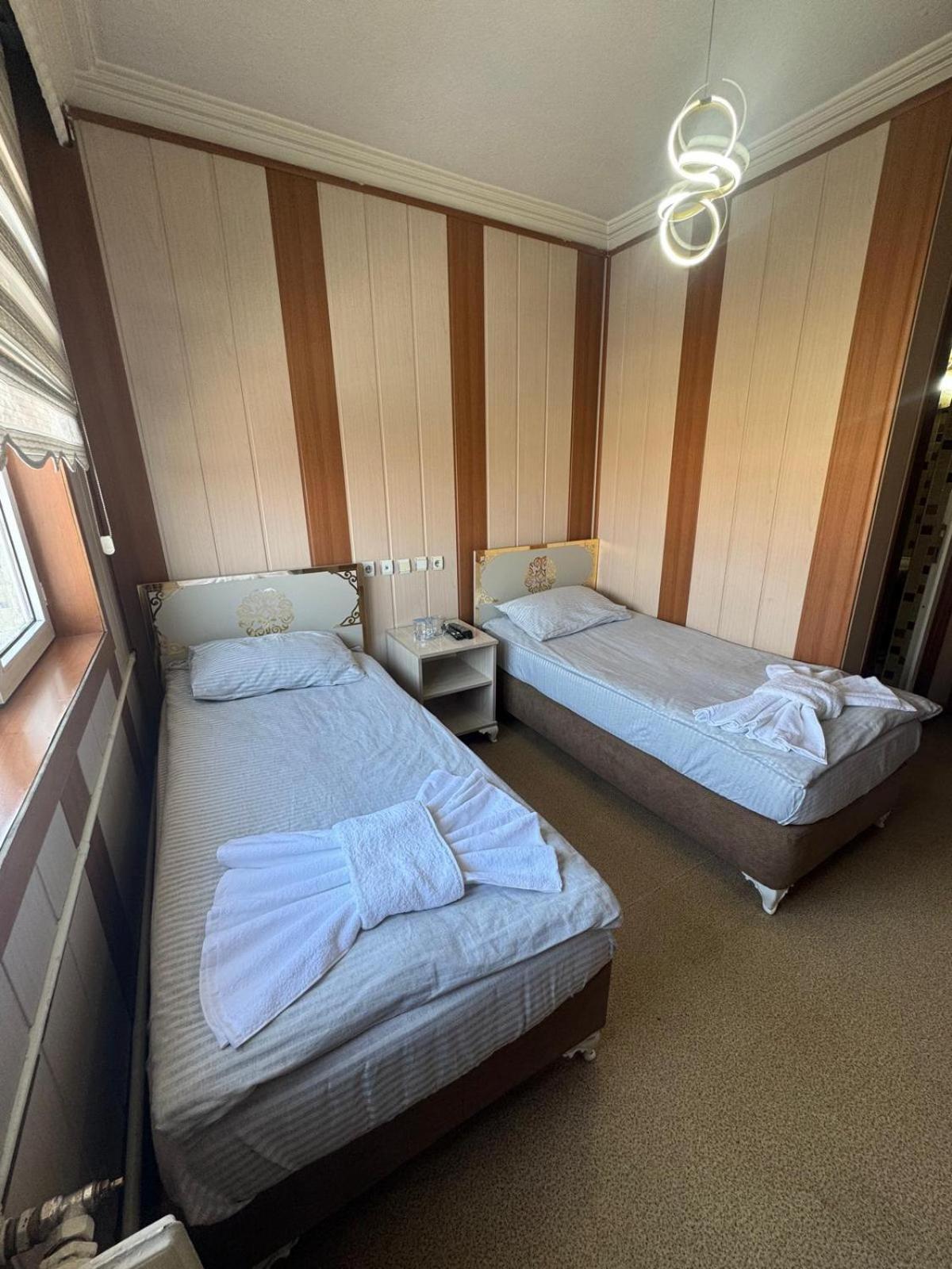Otel Bueyuek Dogu 埃尔祖鲁姆 外观 照片