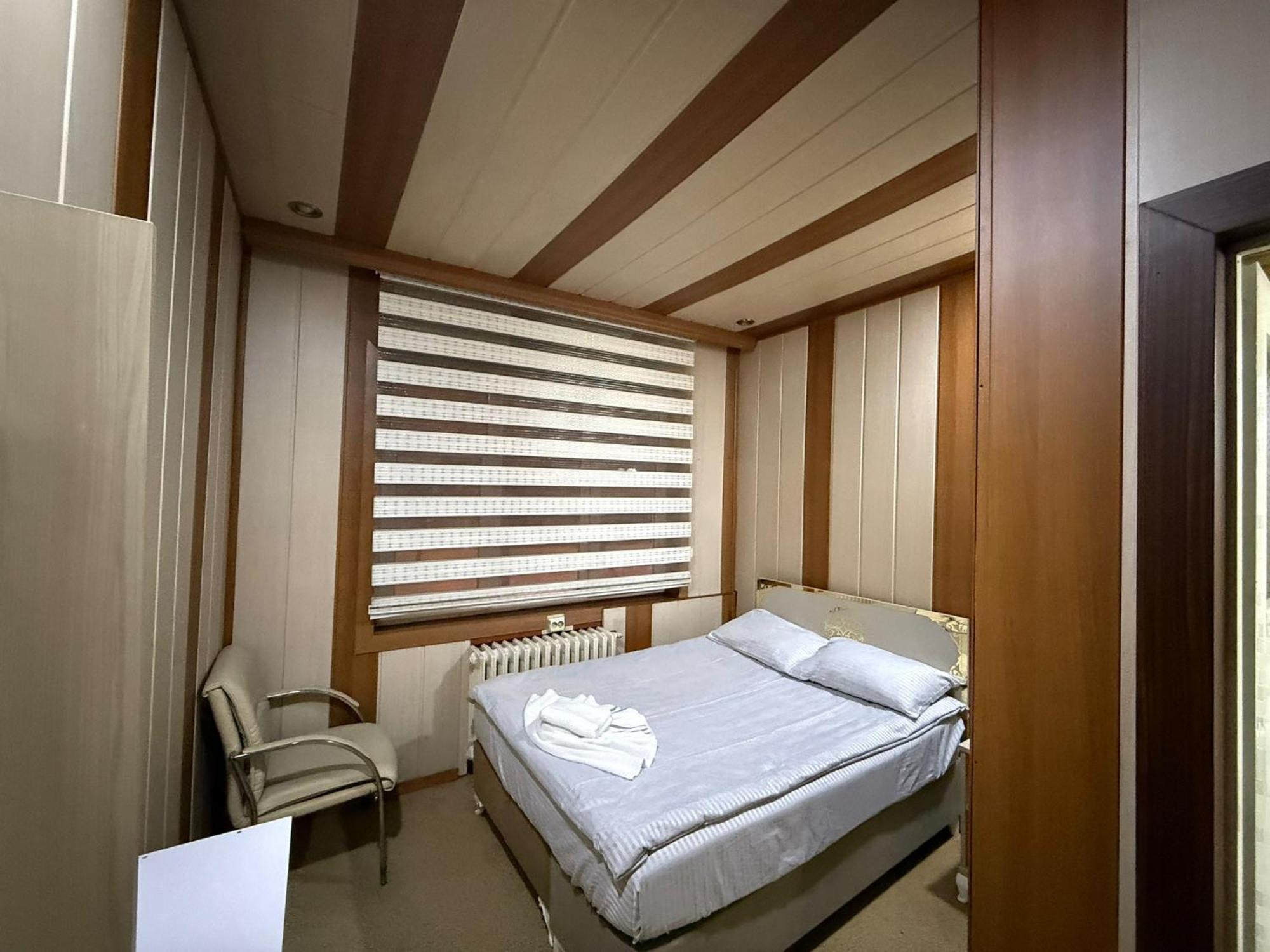 Otel Bueyuek Dogu 埃尔祖鲁姆 外观 照片