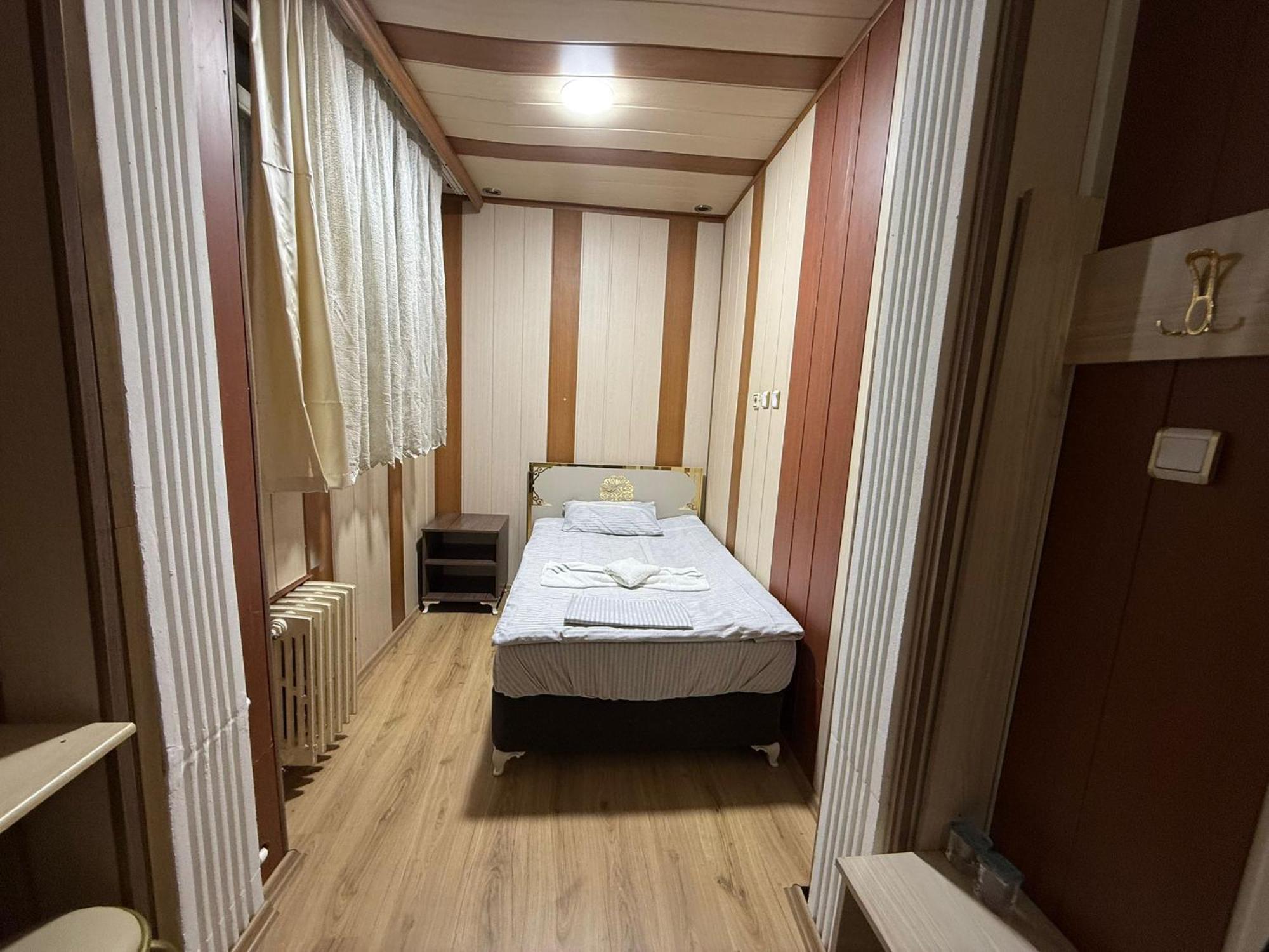 Otel Bueyuek Dogu 埃尔祖鲁姆 外观 照片